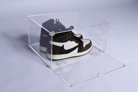 SNEAKERLIEBE ACRYL BOX - Sneakerliebe