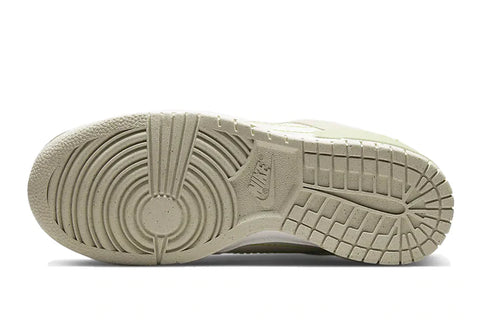 Nike Dunk Low Disrupt 2 Green Snake (W) - Sneakerliebe