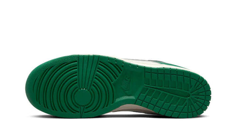 Nike Dunk Low SE Lottery Green Pale Ivory - Sneakerliebe